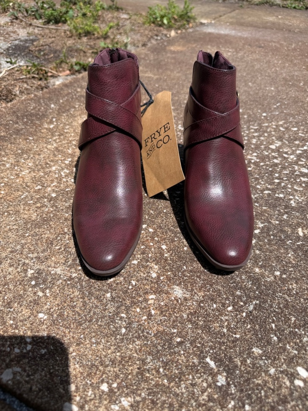 Frye Women’s Pembrooke Wine Leather Redwood Heel Boots size 8 NWT